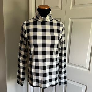 Black & White Buffalo Plaid Turtleneck Top
